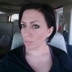 Meet your Posher, Candace